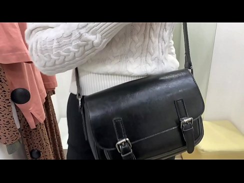 ❤️ ציבור מאַסטערביישאַן פון יונג הור פעראַלבעררי מיט אַ דילדאָ אין די פּאַסן צימער ☑ סעקס ווידעא ביי yi.makesexnotwar.ru ☑